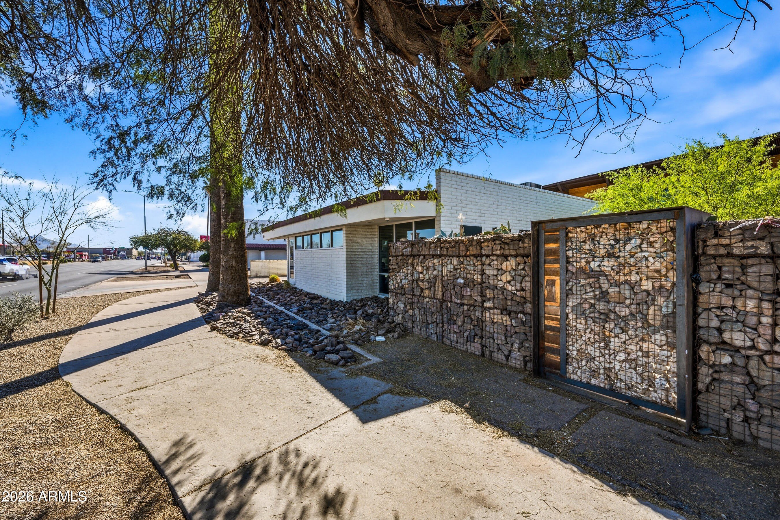 1055 E Indian School Road – photo 2