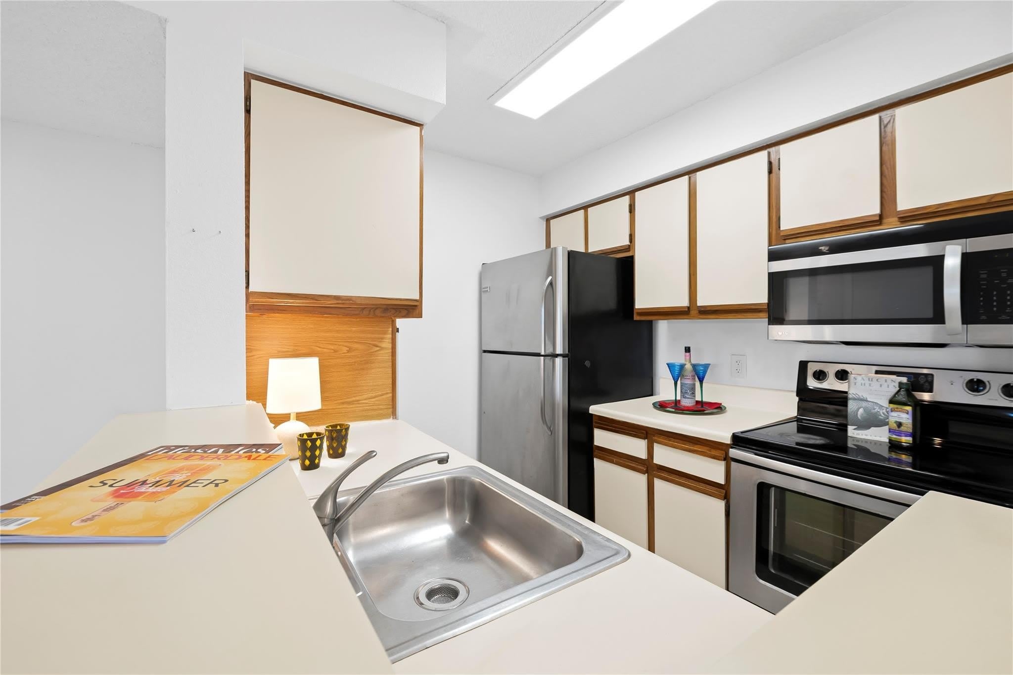 2906 S University Drive – photo 4