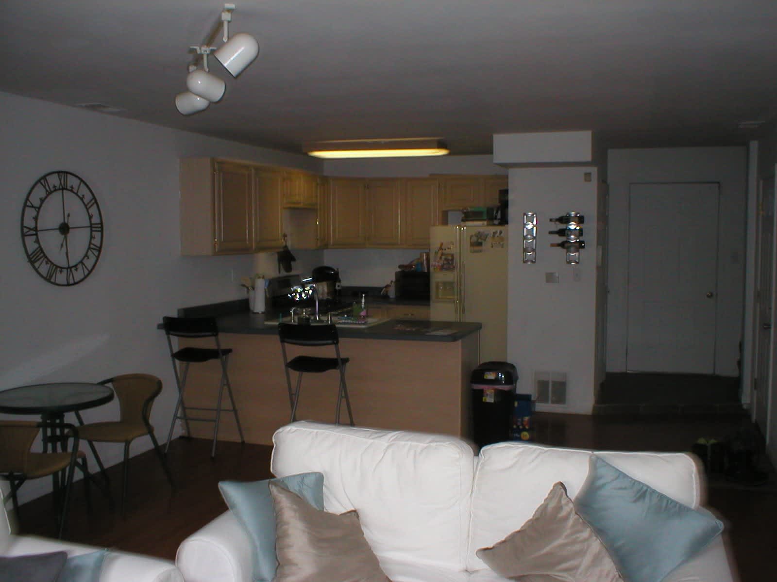 1931 N Sheffield Ave – photo 2