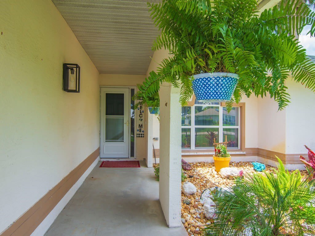 664 Vocelle Avenue – photo 1