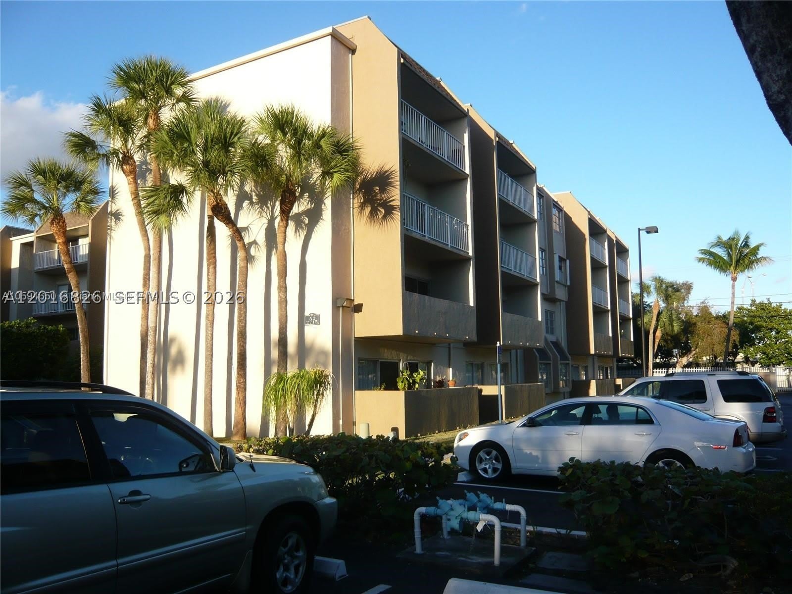 7715 SW 86th St – photo 1
