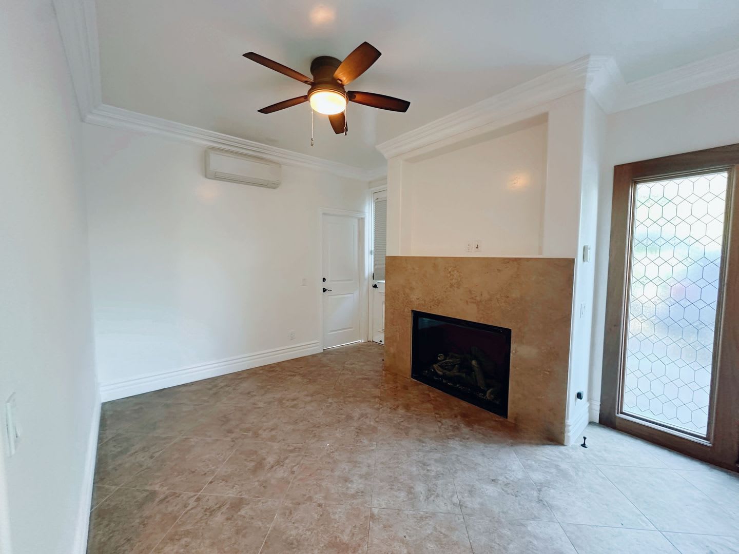 Upgraded 3 Bed 2 Bath On Fire Mountain – photo 3