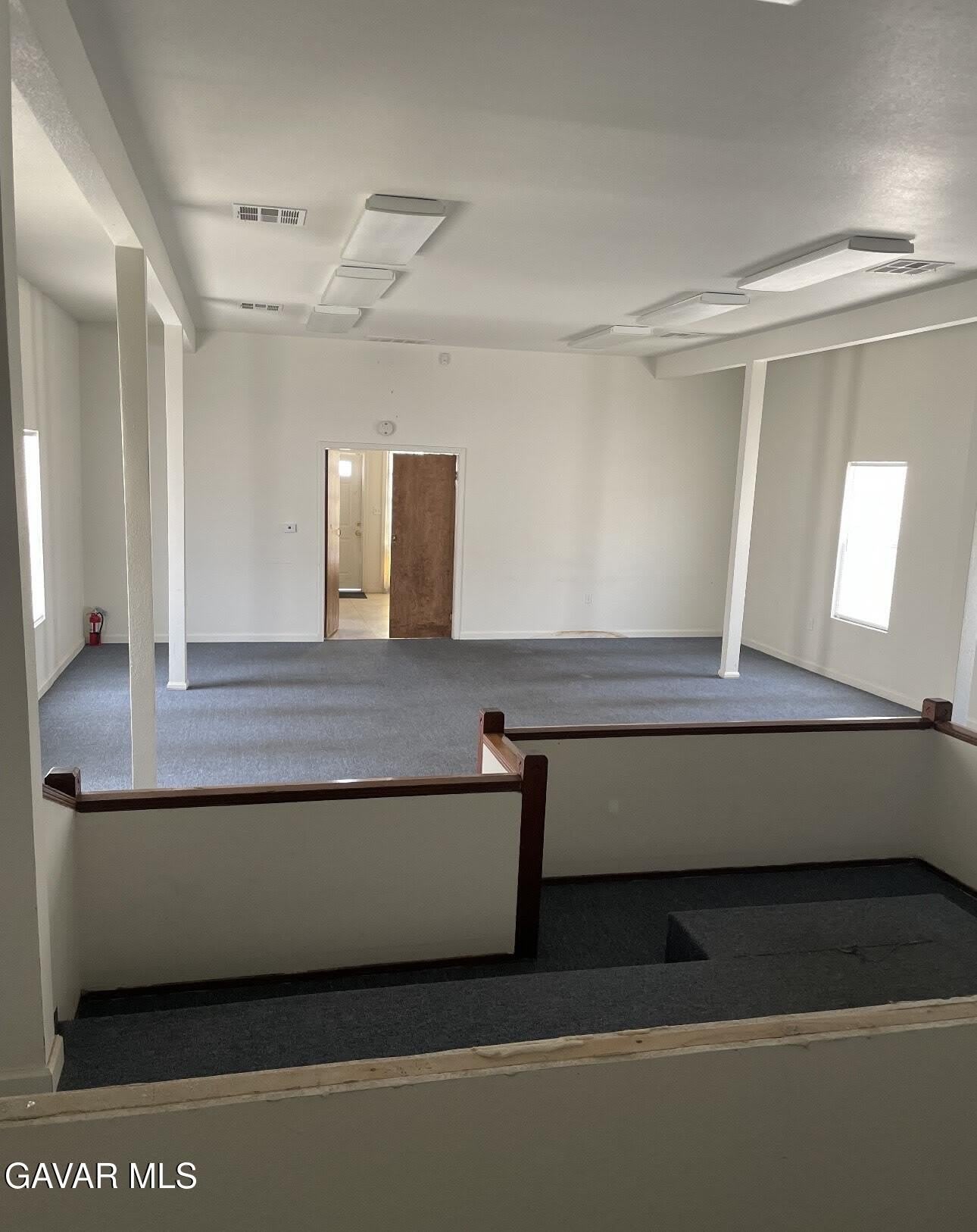 18512 E Avenue Q – photo 3