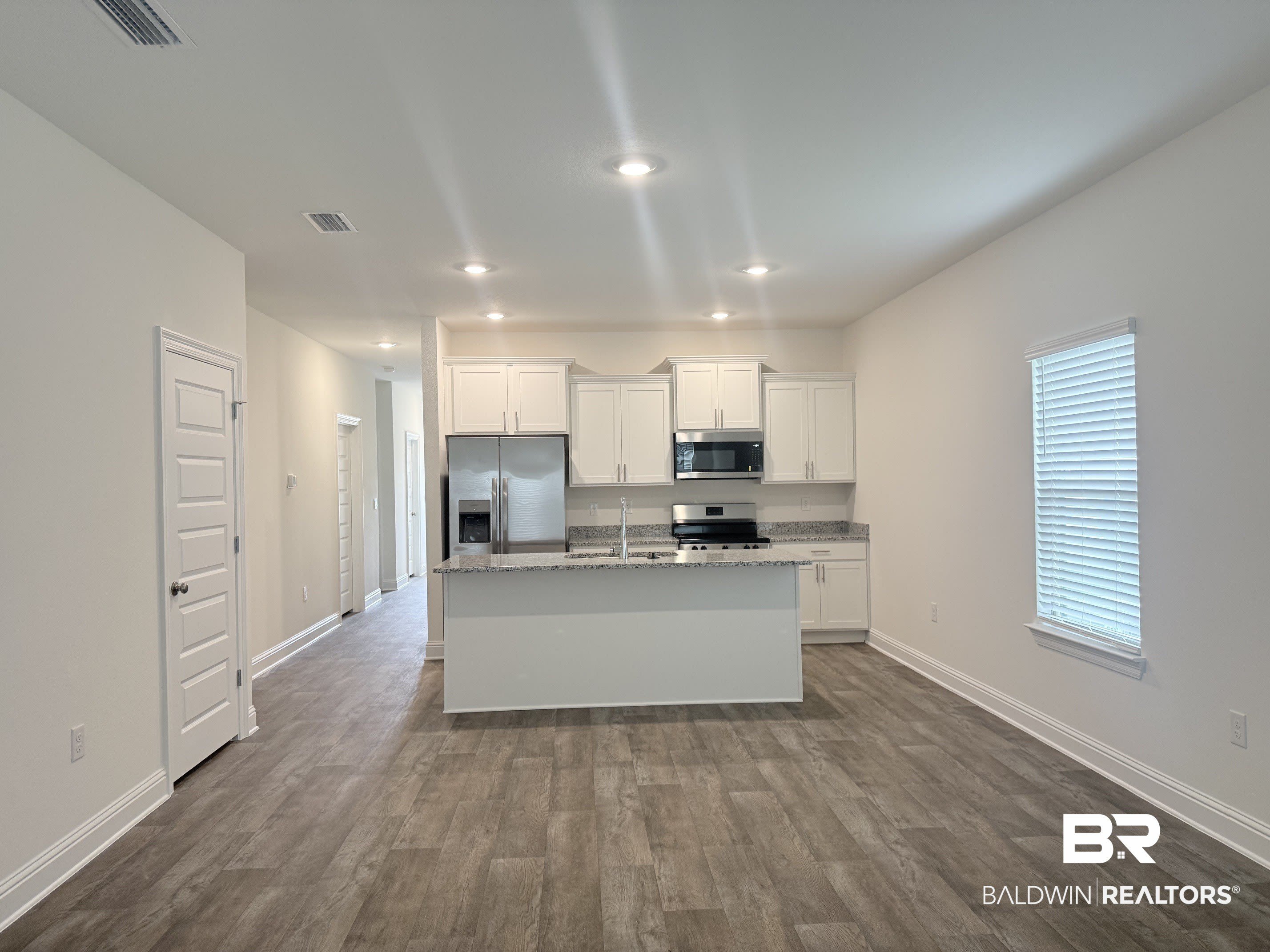 13824 Shea Cir – photo 3