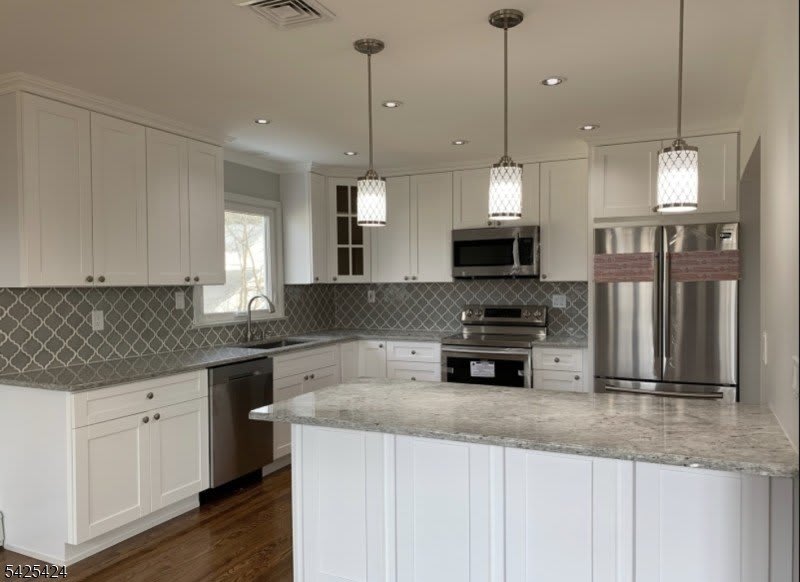 62 Gless Ave – photo 4