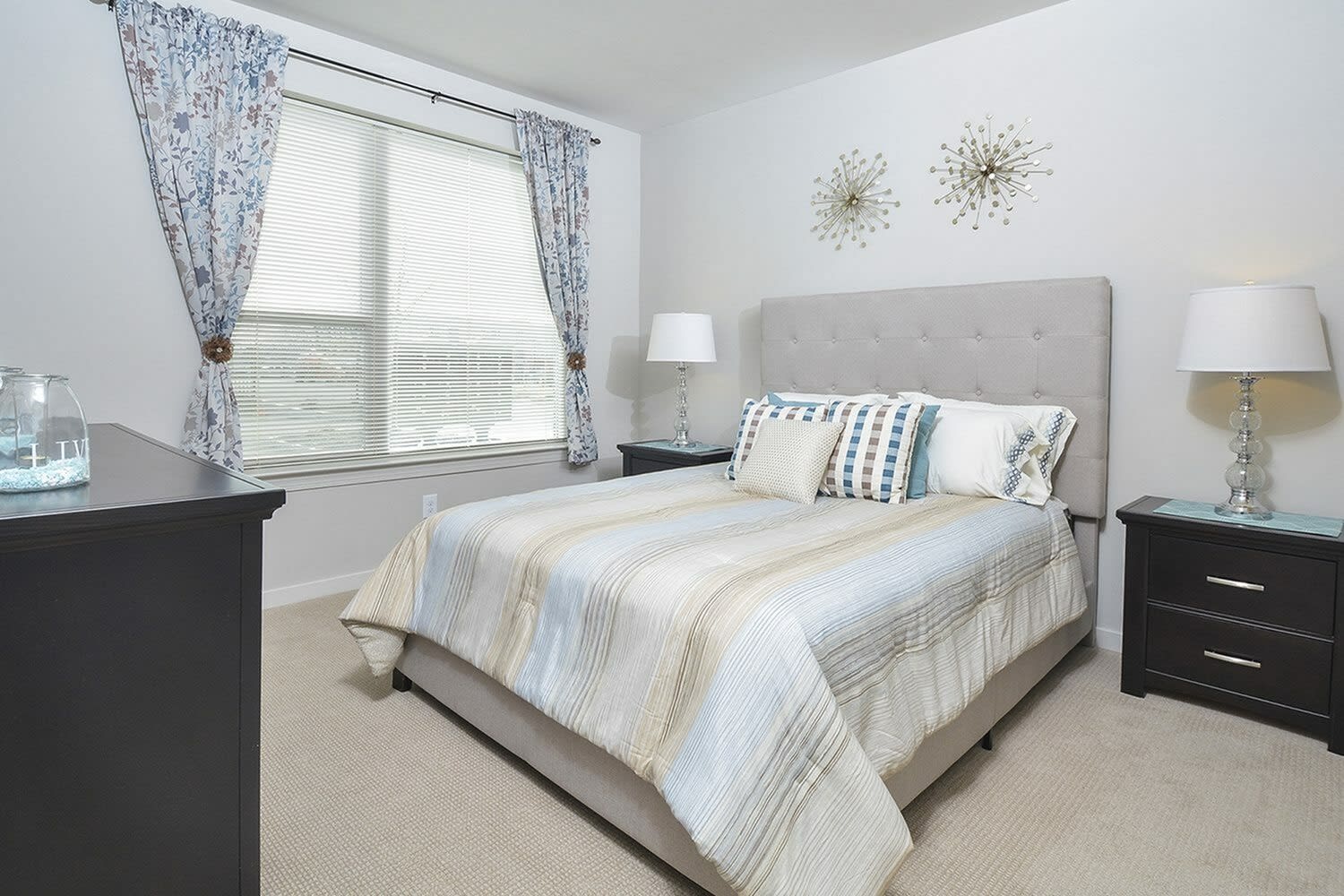 Westside Apartments and Shopping – photo 4