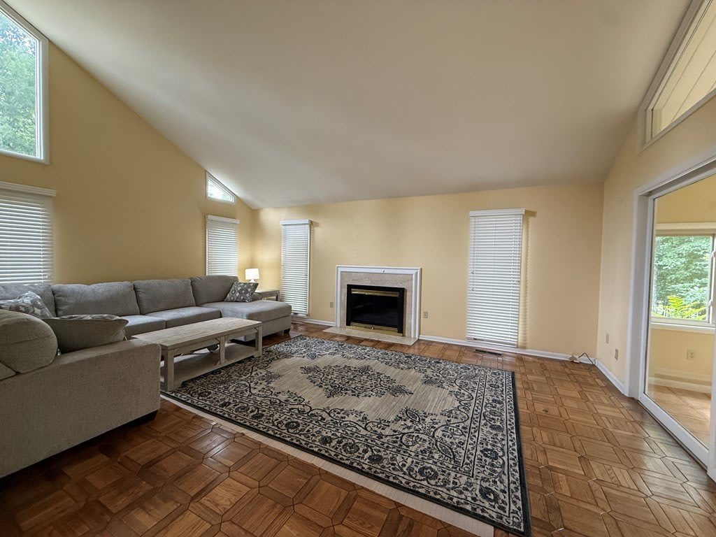 155 Dogwood Court – photo 3