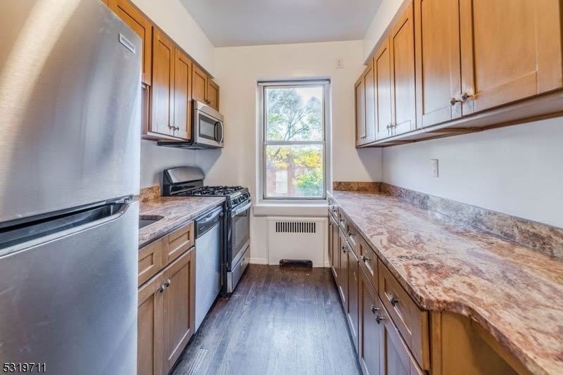 10c N Ridgewood Rd – photo 2
