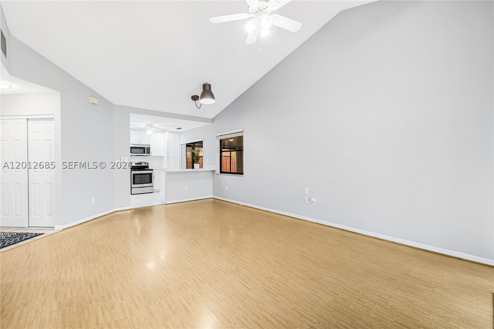 11301 Sw 4Th St – photo 3