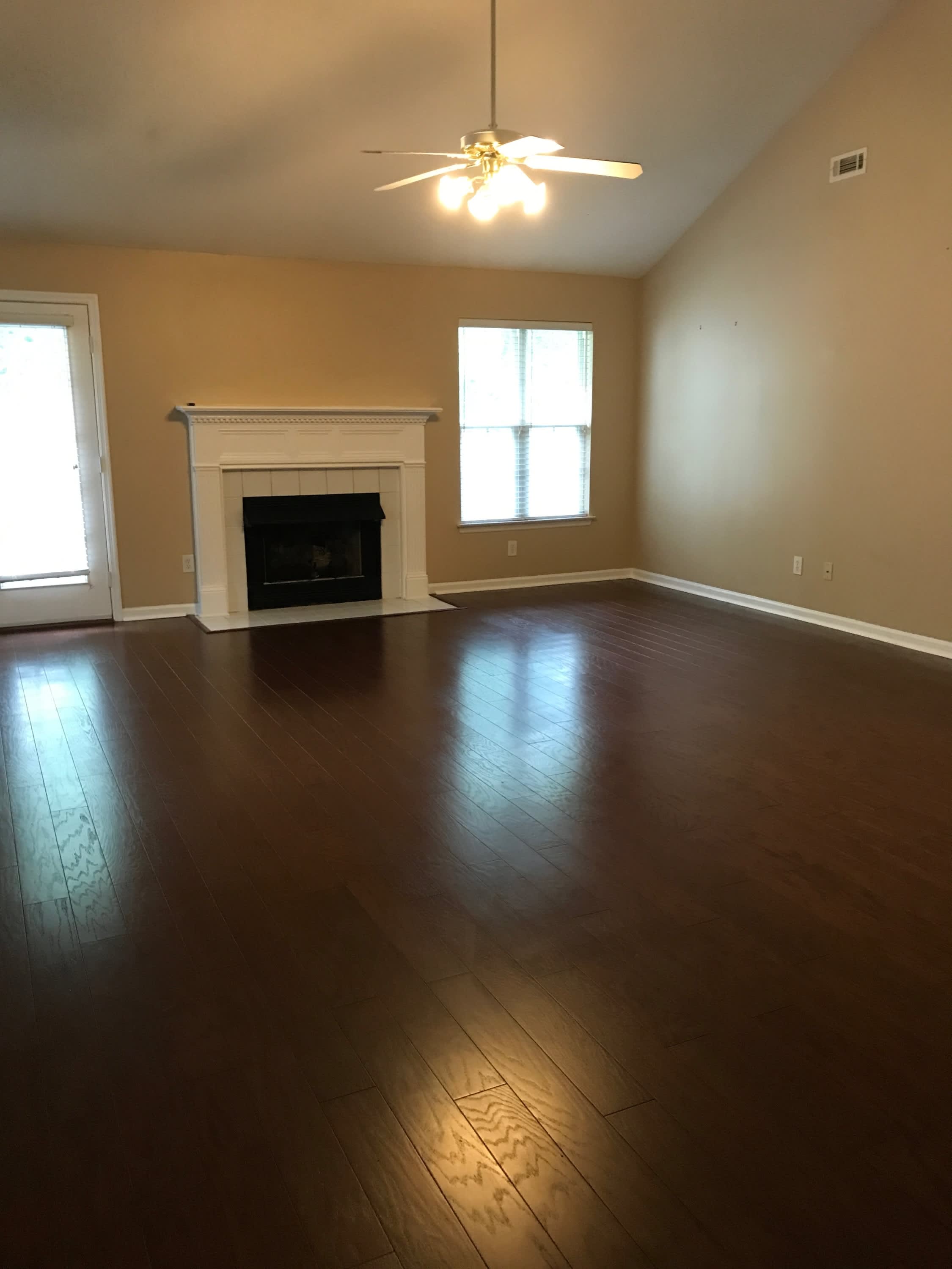 110 Bridgeway Lane – photo 3