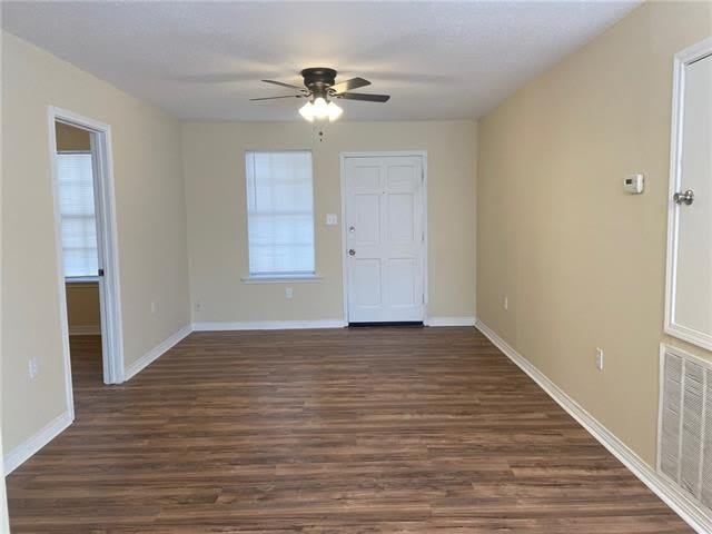 943 N MAGNOLIA Street – photo 2