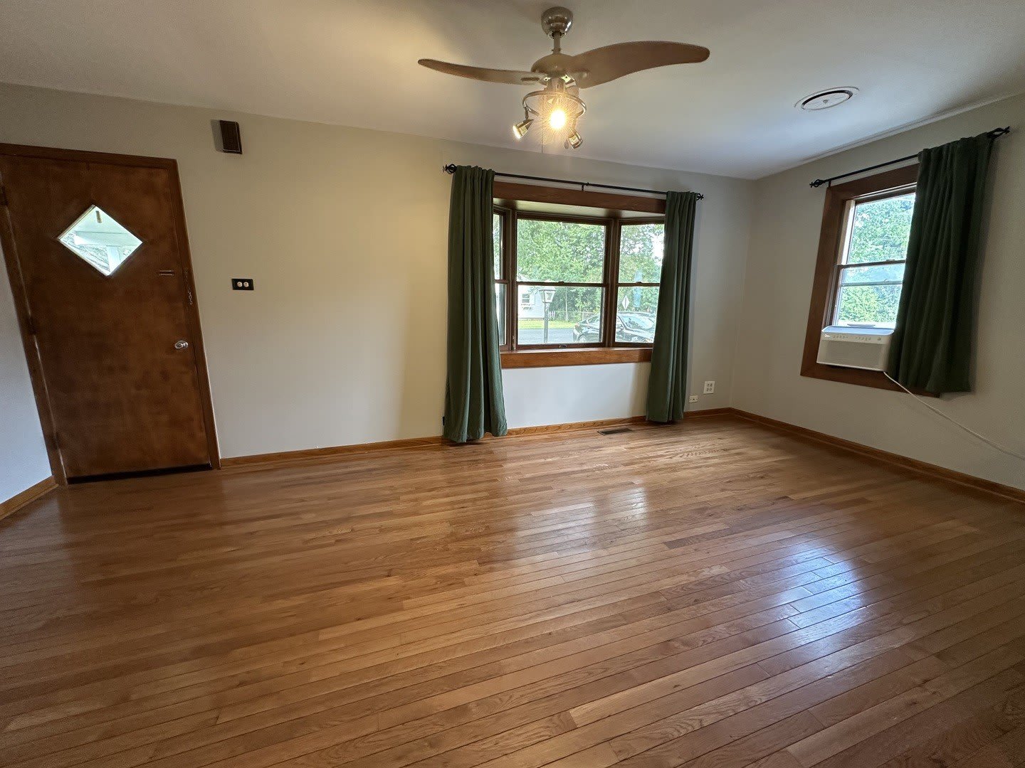 37 S Heather Drive – photo 3
