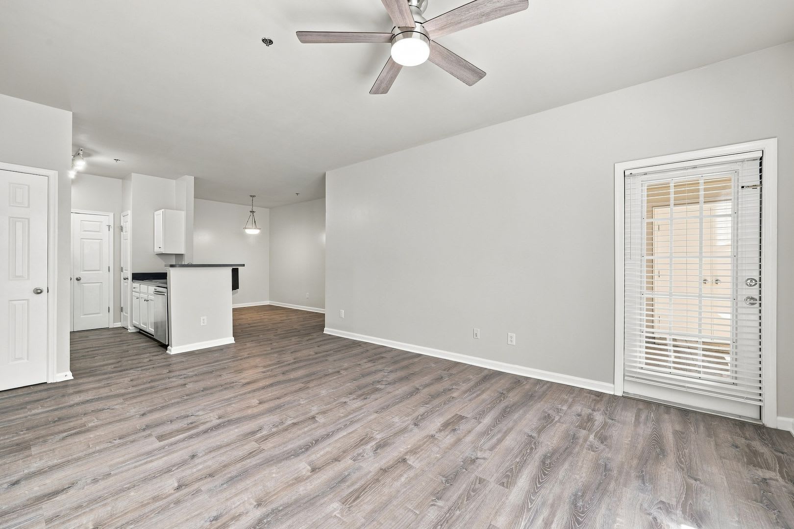 Riverbend Condominiums — 270 Riverbend Dr, Unit 2D, Charlottesville, VA 22911 – photo 4