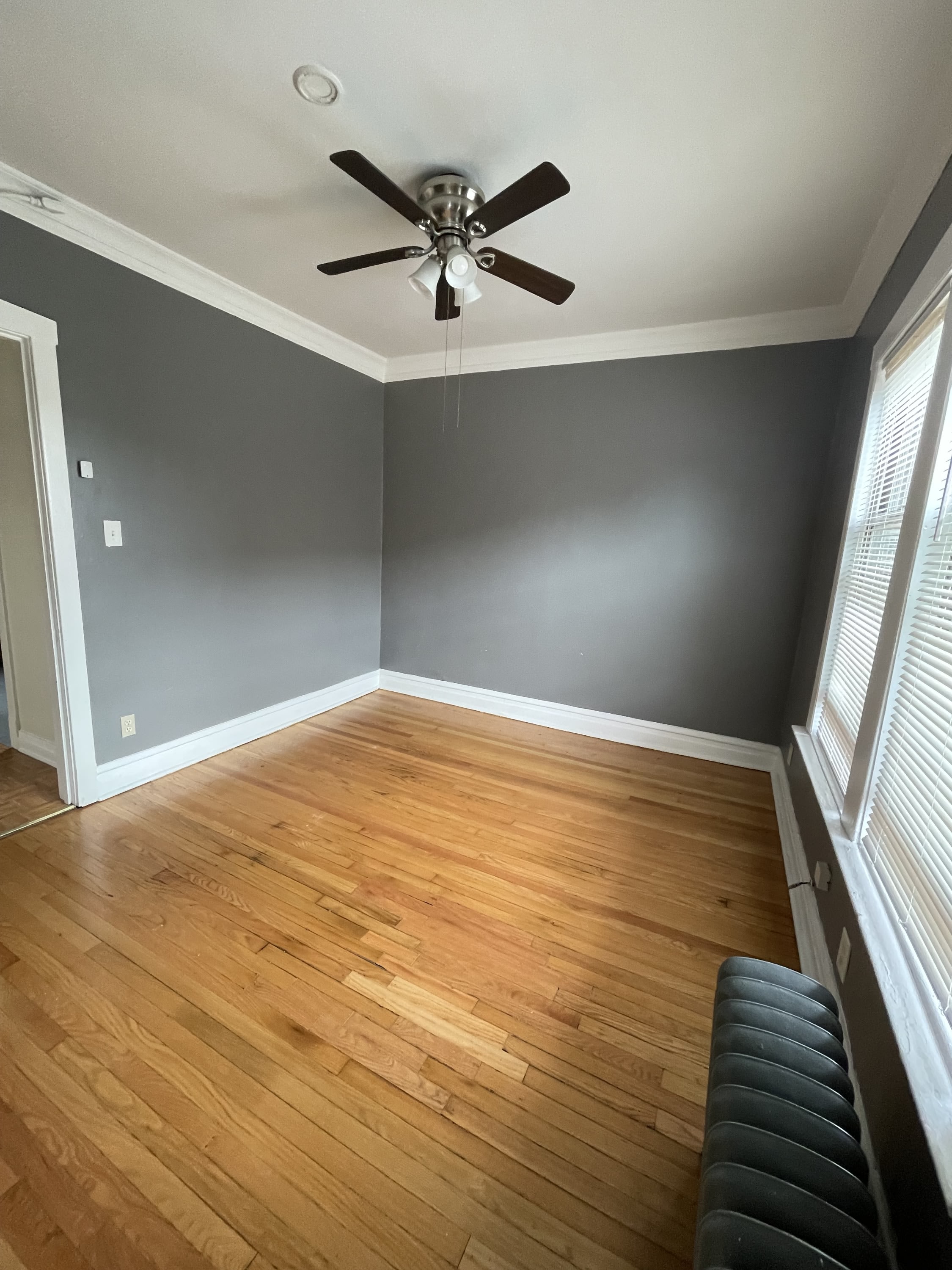 7003 1 2 Roosevelt Road – photo 2