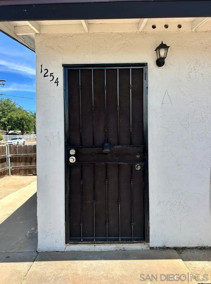 1254 Sumner – photo 5