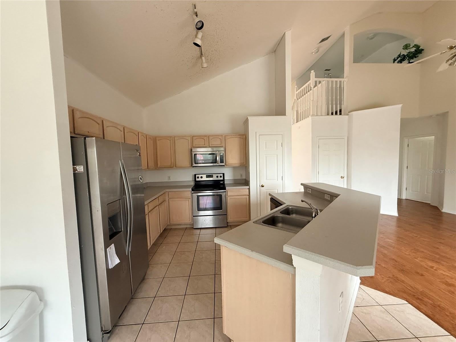 2918 BLOOMING ALAMANDA Loop – photo 3