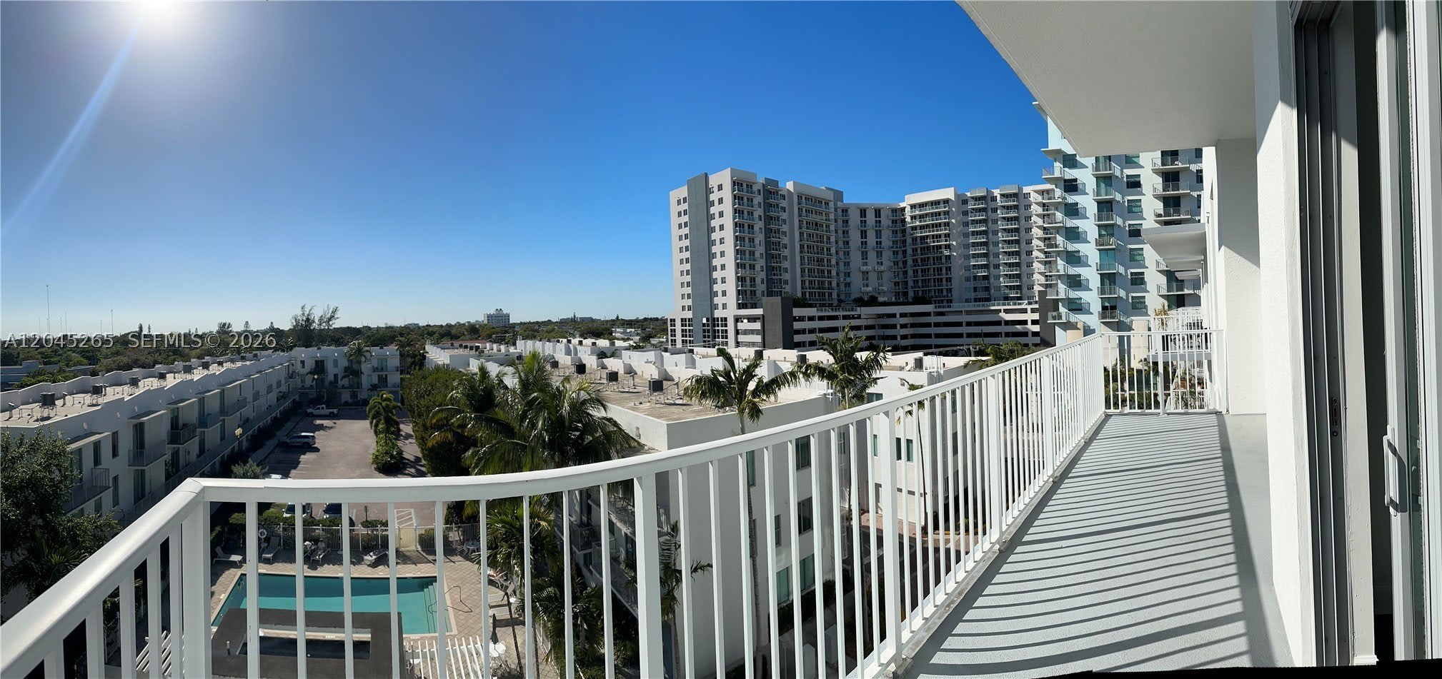 2100 Van Buren St – photo 5