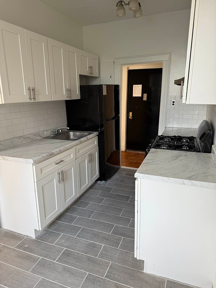 373 92nd St Apt A59 – photo 4