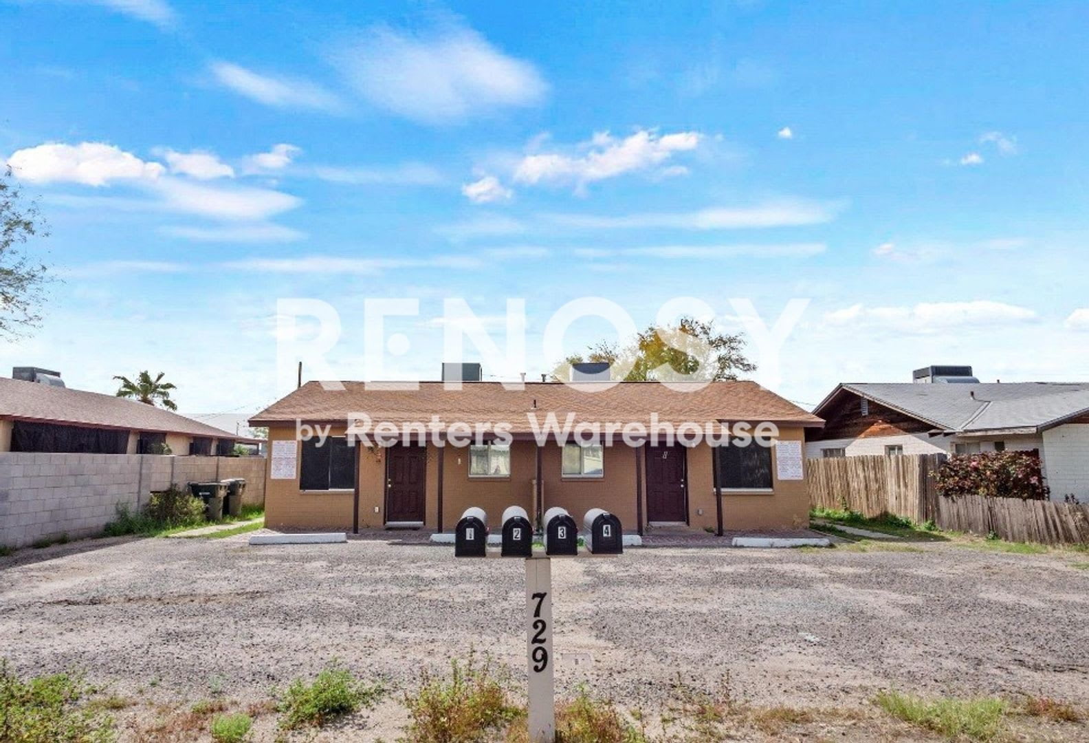 Ideal 1 Br 1 Ba Duplex Near 7th St and Dunlap in Phoenix – photo 3