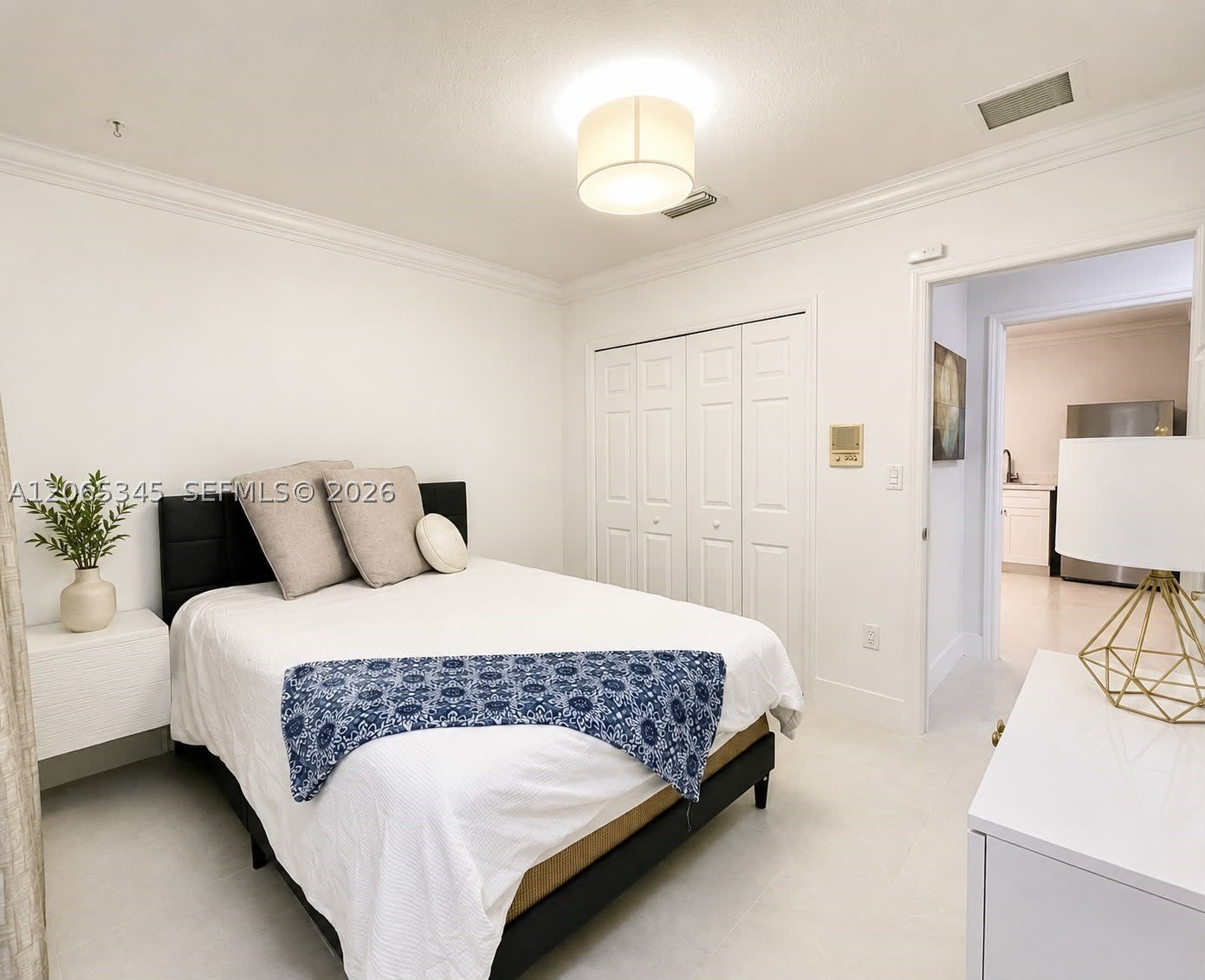 3105 SW 143rd Ct – photo 5