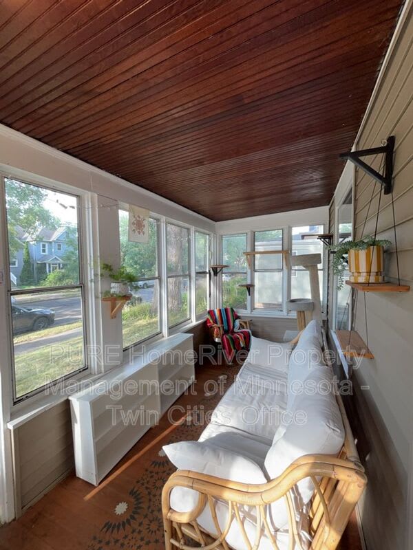 1904 3rd Ave N – photo 2