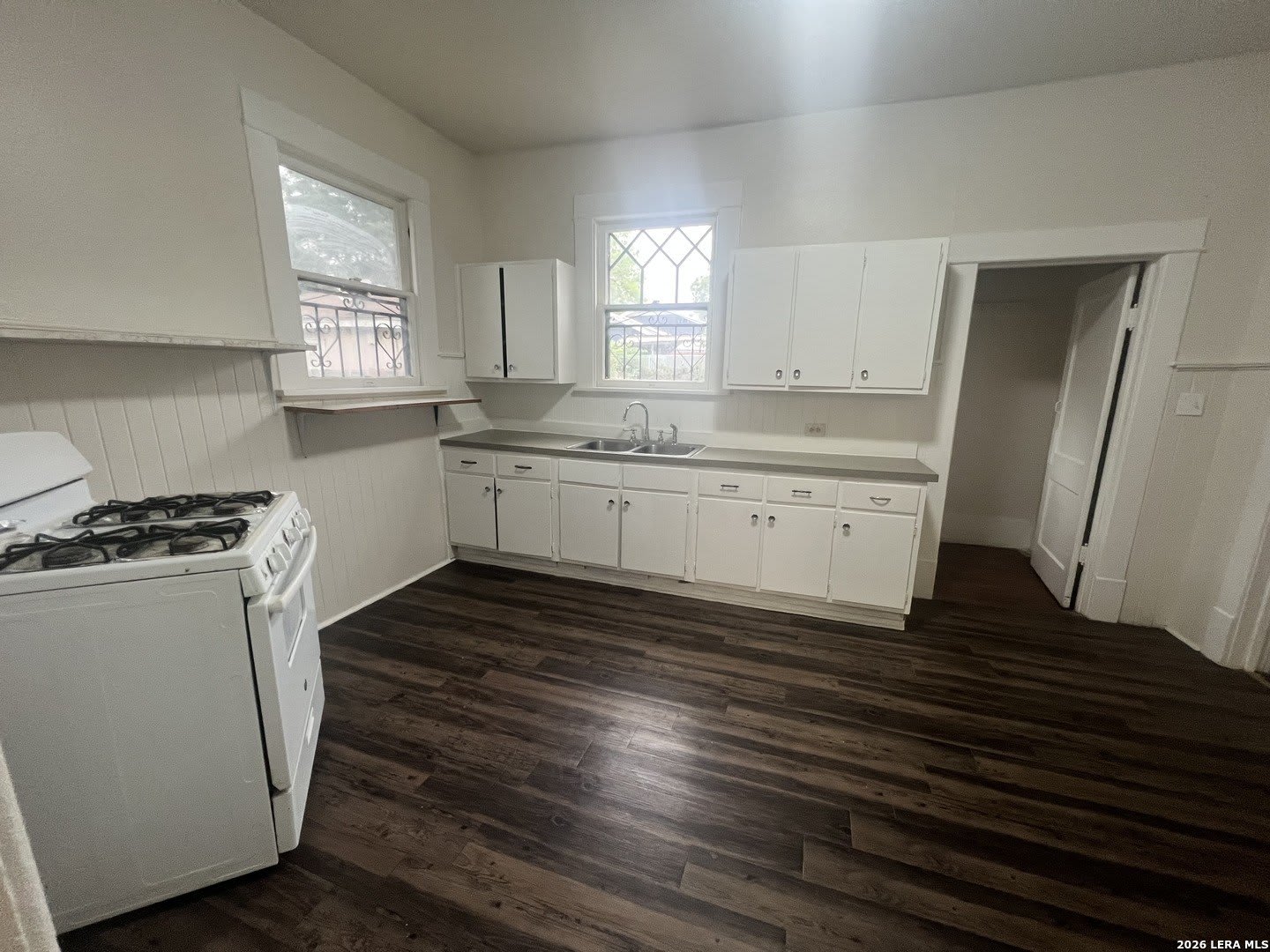 149 WEYMOUTH ST – photo 5