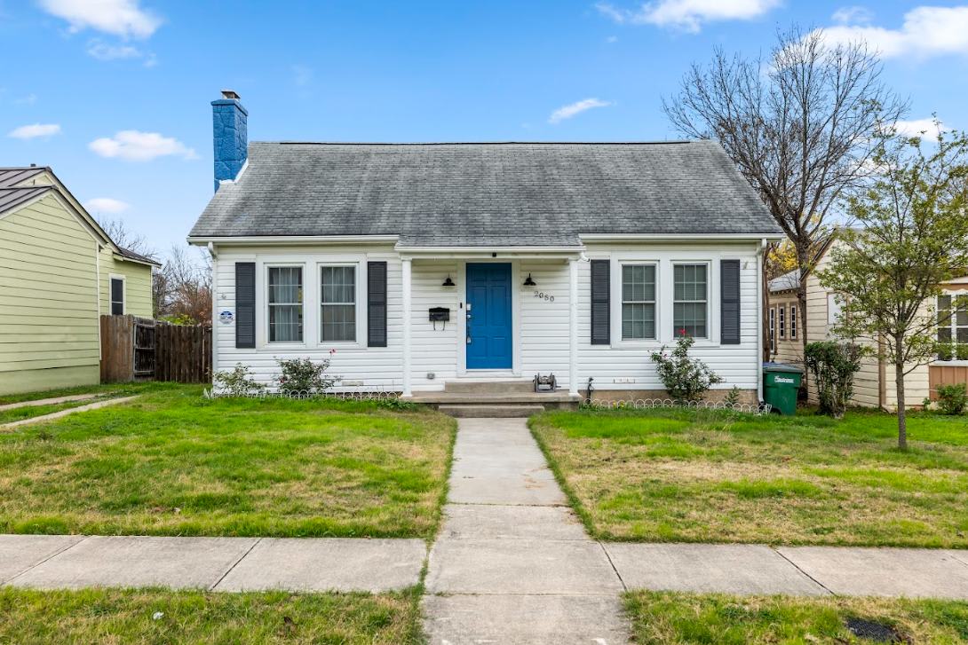 2050 W Mistletoe Ave – photo 1