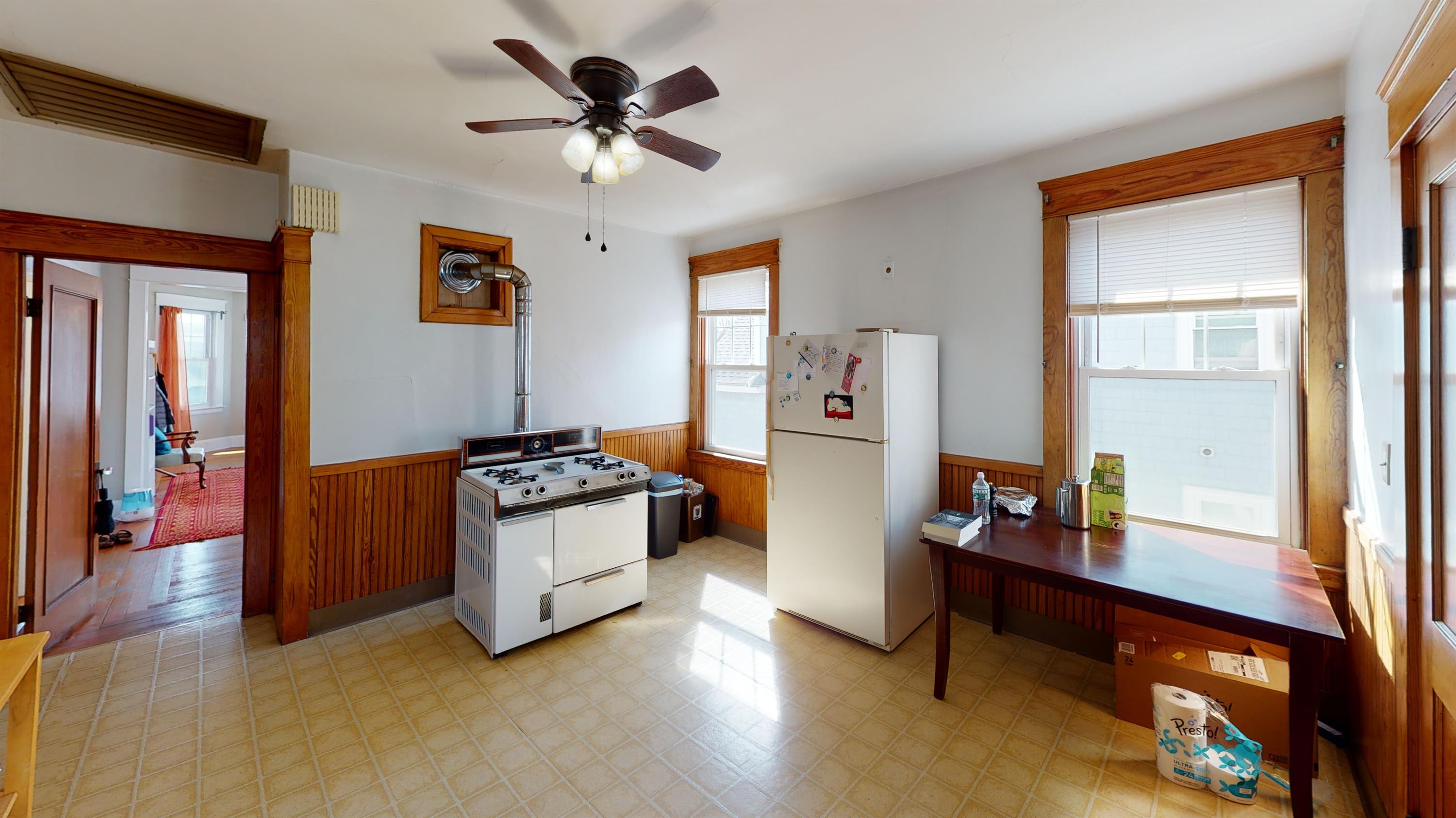 117 Grove StreetApt 3 – photo 4