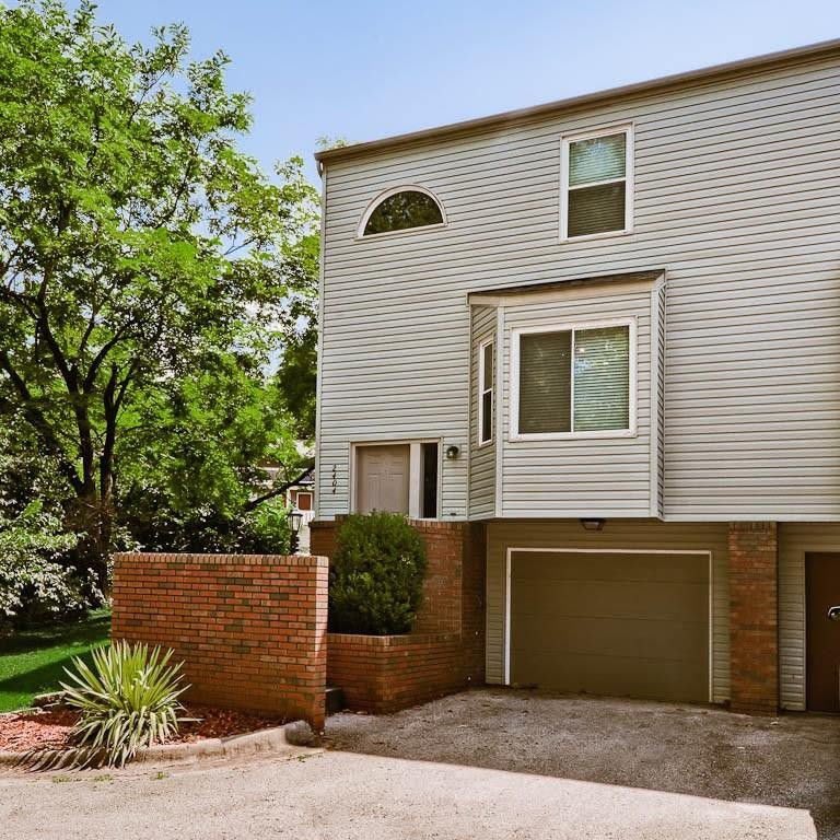 2404 Bronze Tree Drive – photo 1