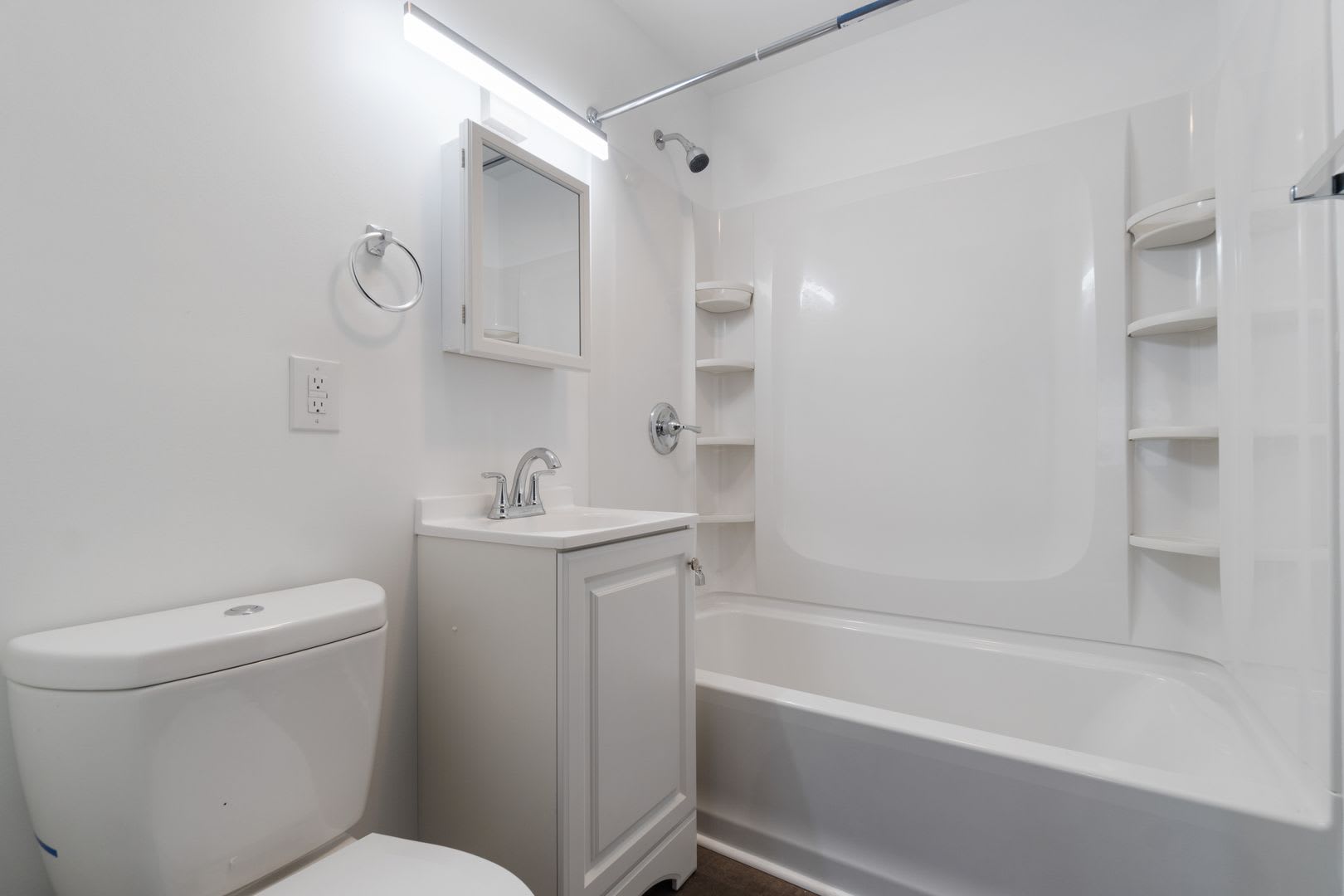 3 Bedroom Townhouse in Midland, PA!! Apply now!! – photo 5
