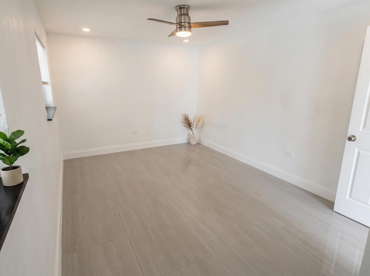 825 Truman Street – photo 5