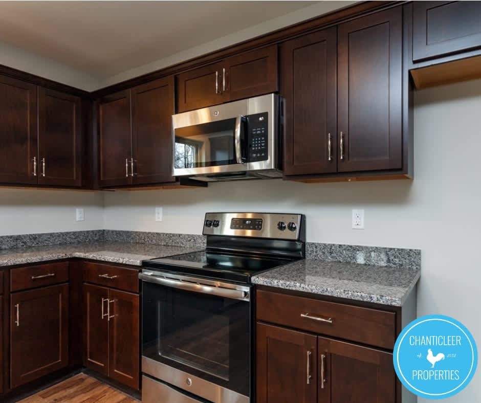 1423 Tamarino Drive – photo 3