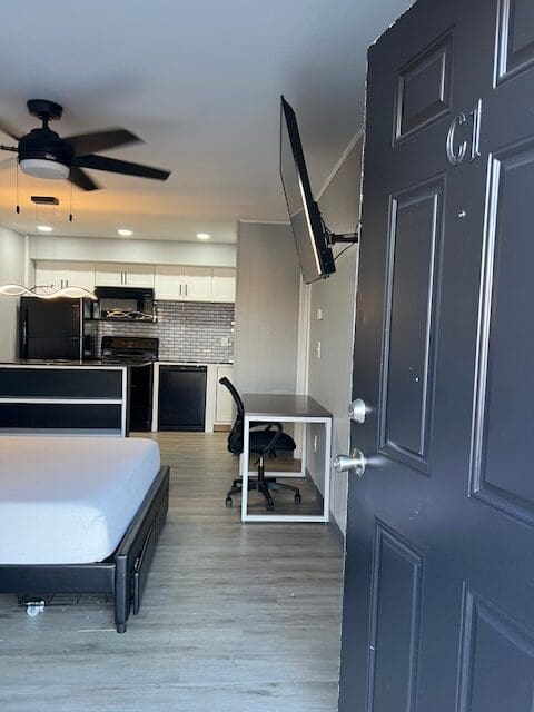 401 Smith StreetC1 – photo 2