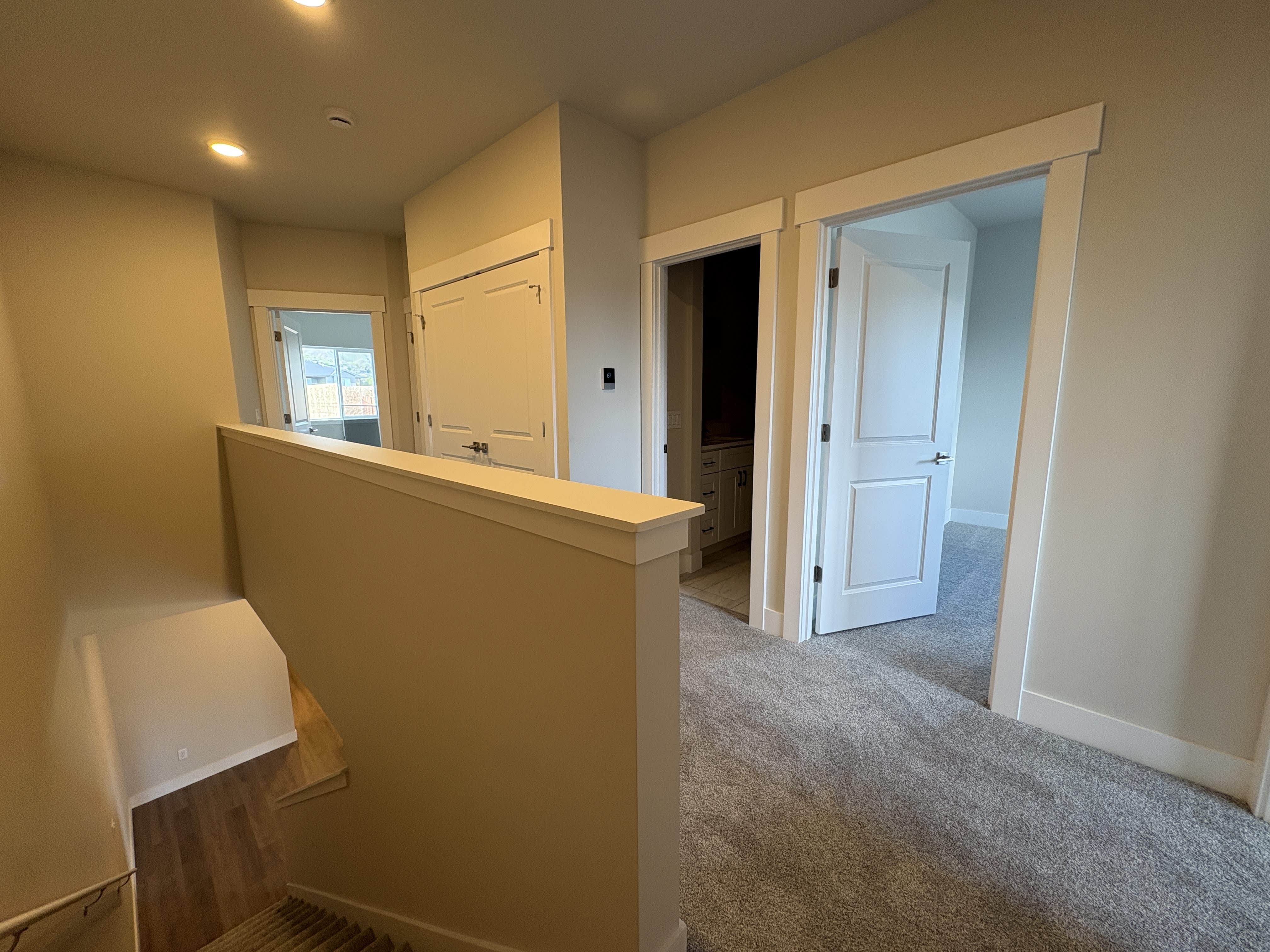 1075 Red Apple Rd – photo 2