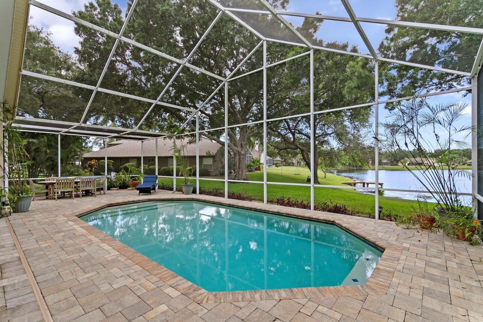 8412 RIDGEBROOK Circle – photo 2