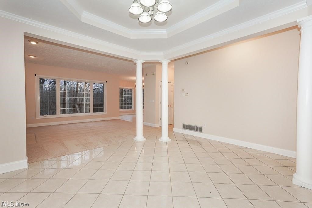 3729 Edgehill Drive – photo 5