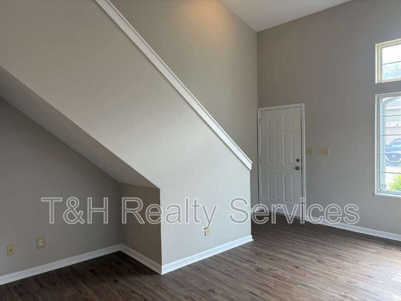6682 Dunsdin Drive – photo 5