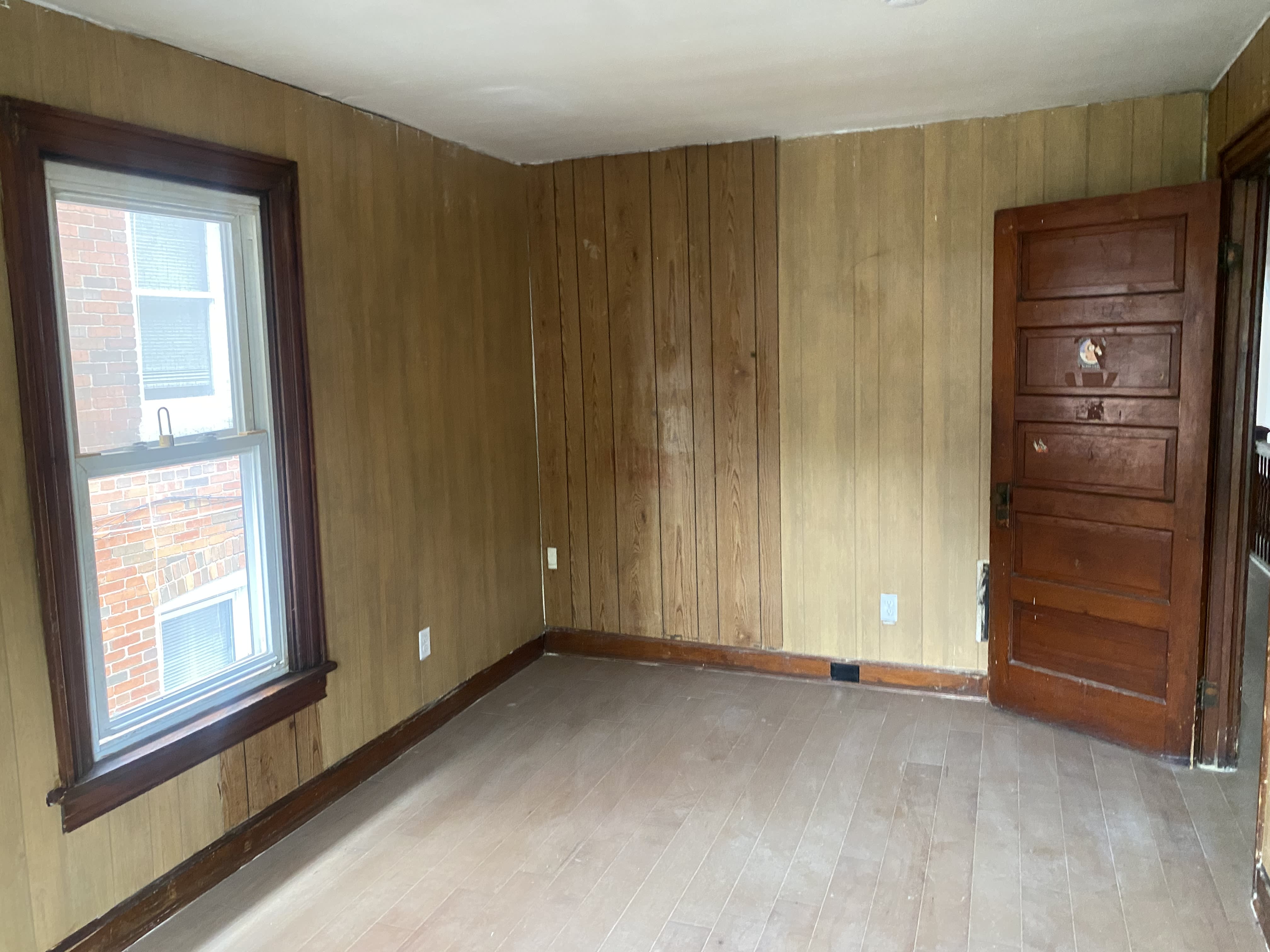 227 N Locust St – photo 2