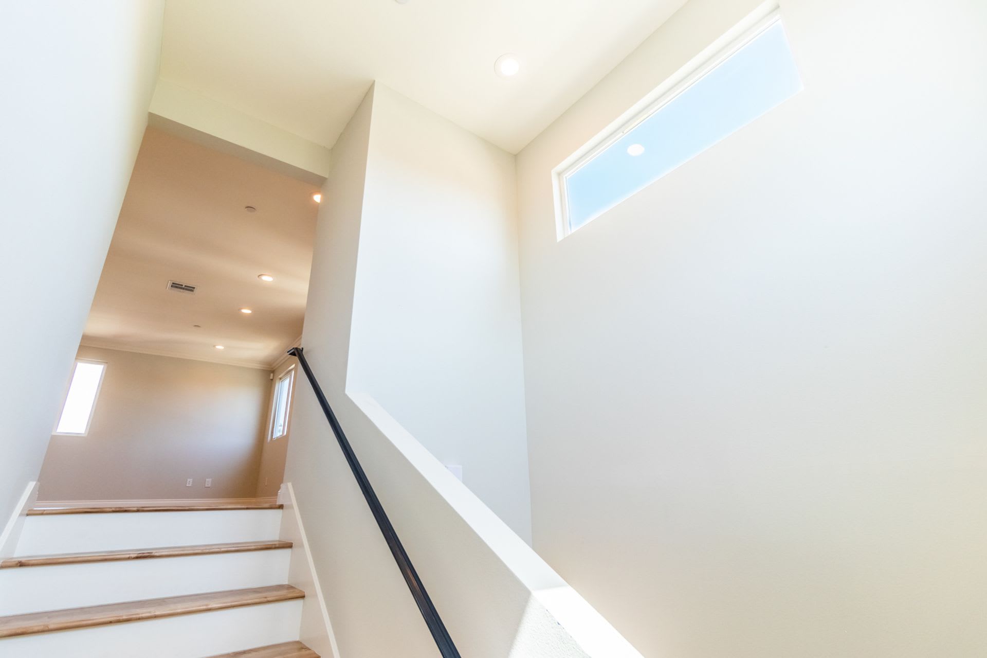 1737 S Longwood Ave – photo 5