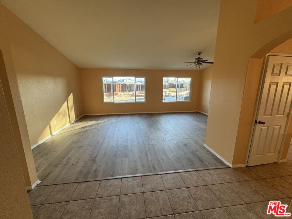 26224 Huxley Dr – photo 3