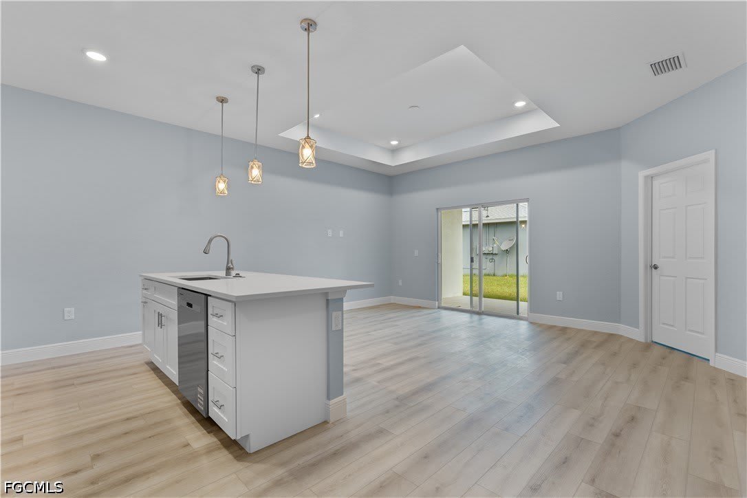 1601 E 7th Street – photo 5