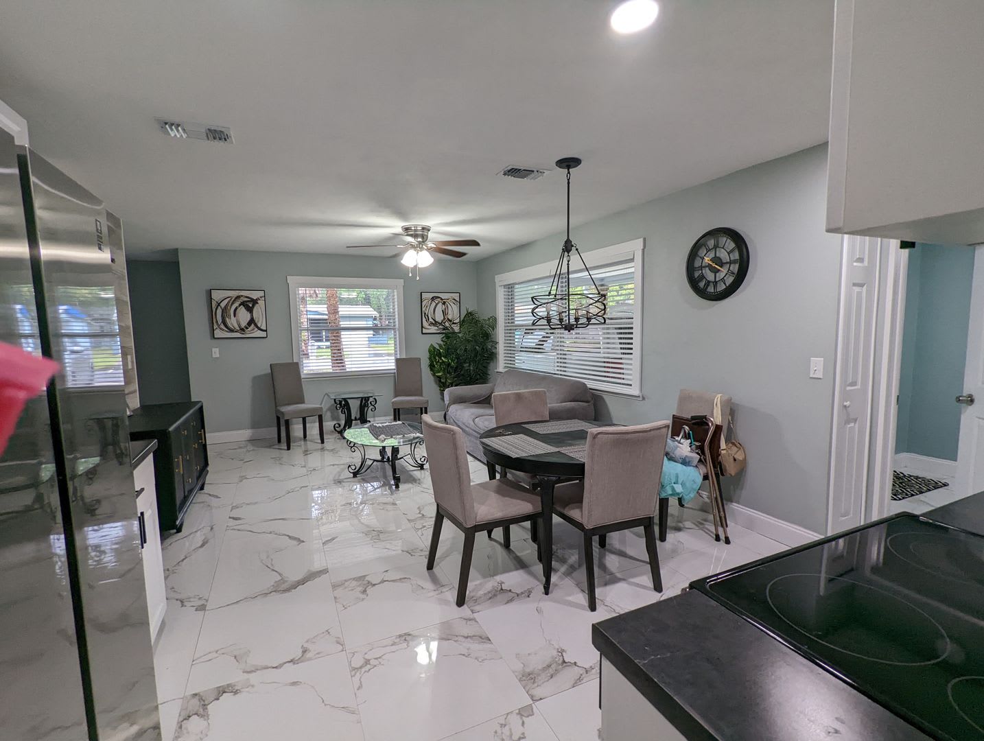 Lovely 3/2 in Beverly Hills – photo 4