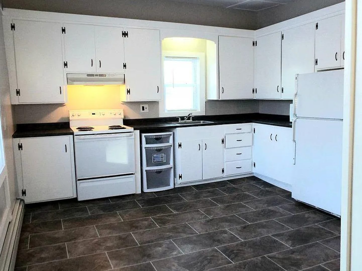 812 Gray Rd – photo 2