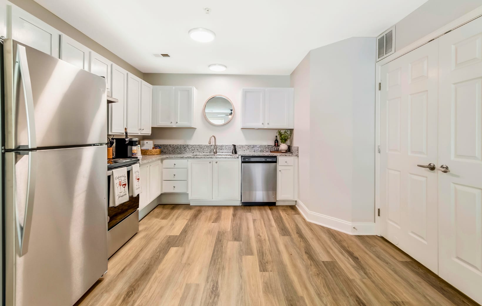 Oak Pointe Apartments – photo 4