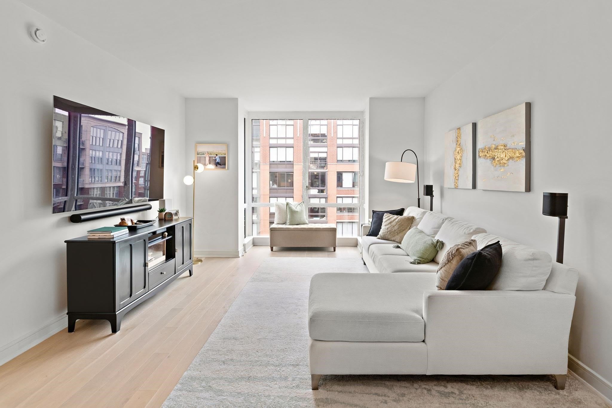 1000 MAXWELL LANE – photo 3