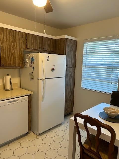 221 Lake Meryl Drive – photo 3