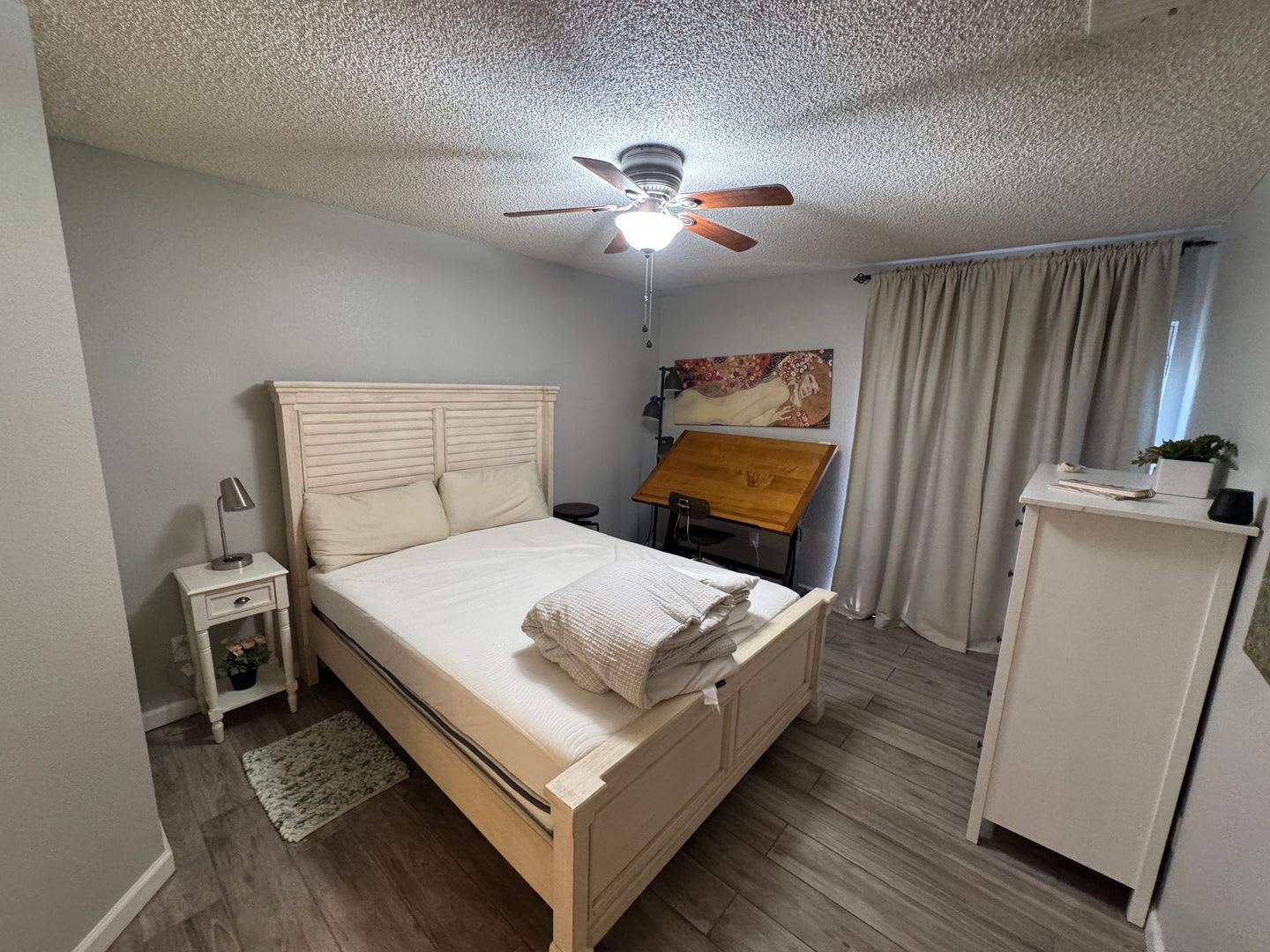 Partially furnished option – photo 4