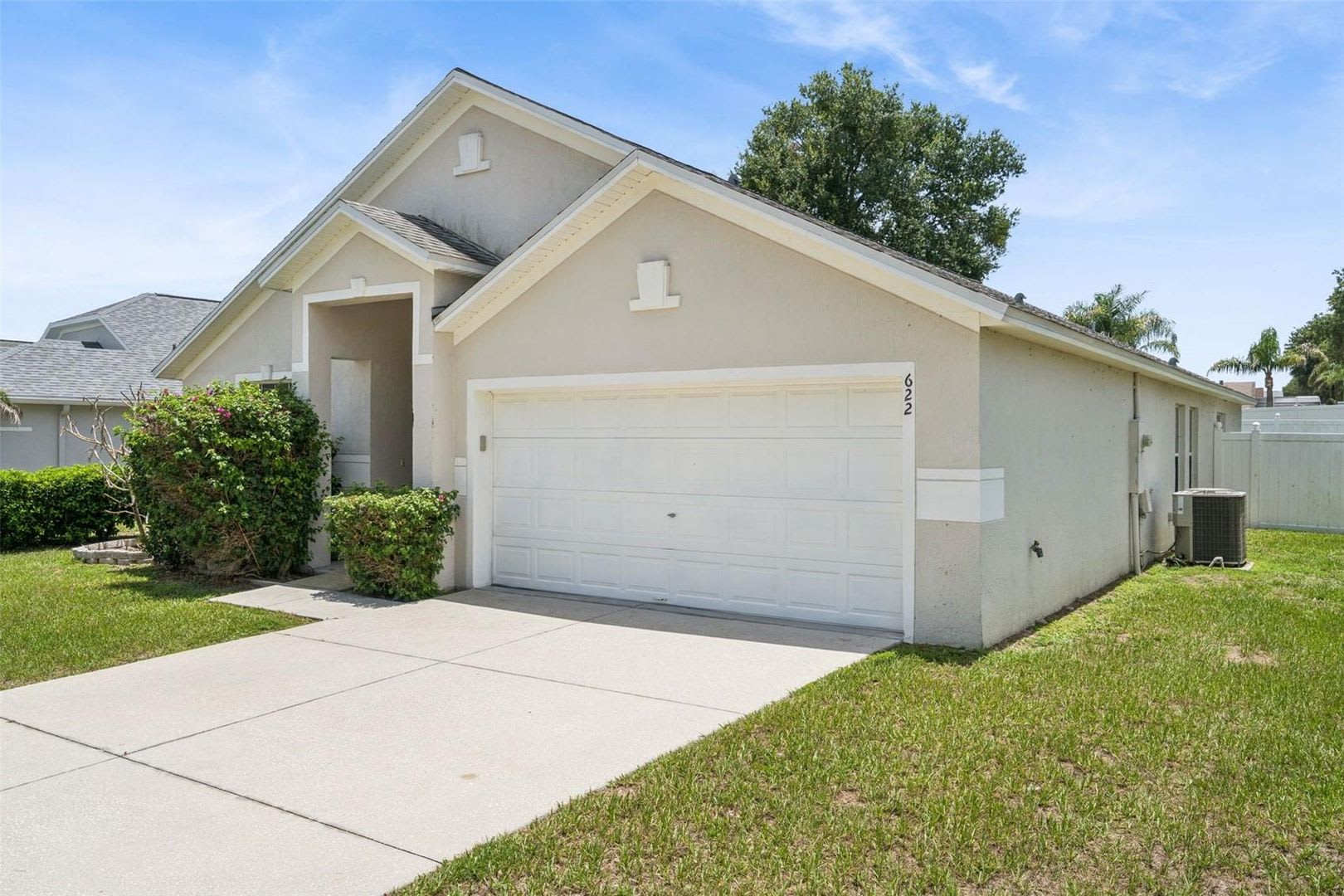 New Davenport Rental! – photo 2