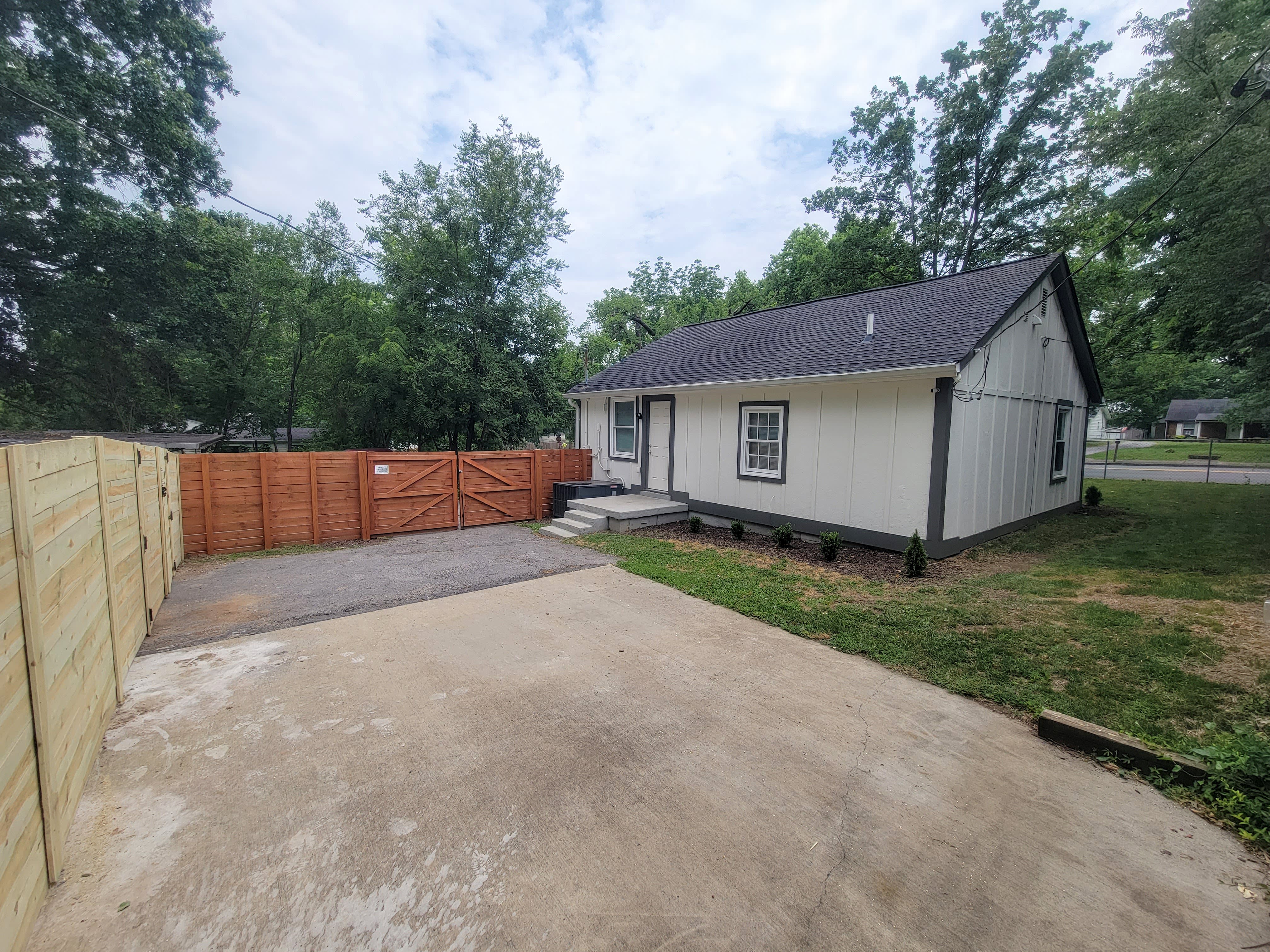210 Peachtree Street – photo 5