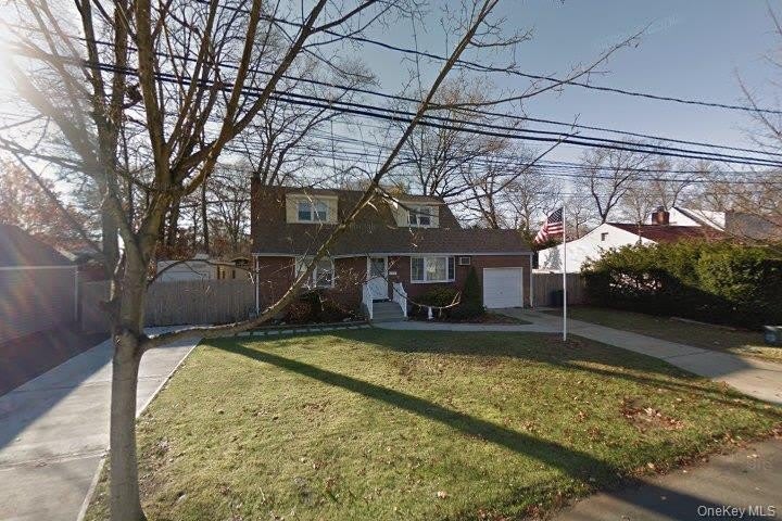273 S 16th St – photo 1